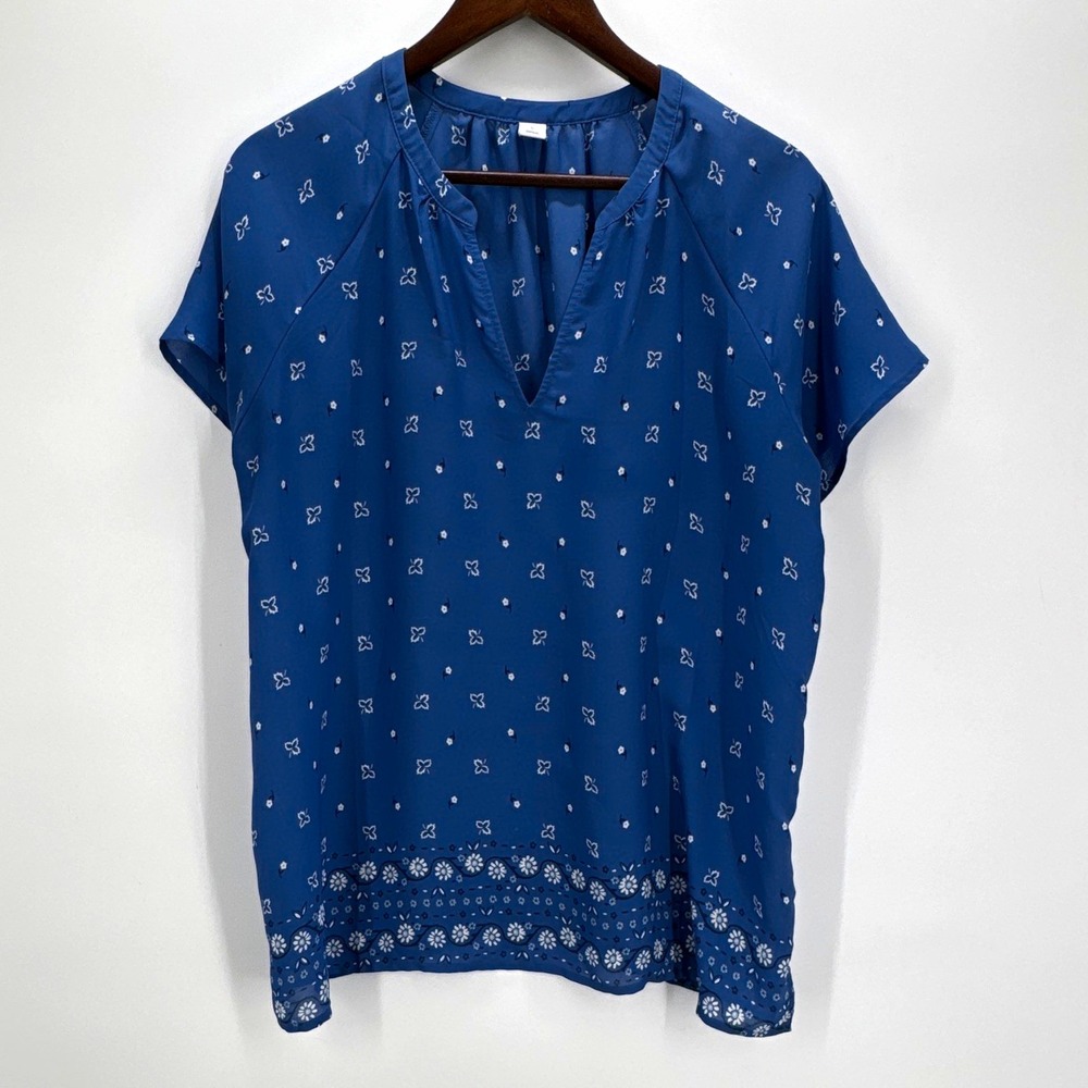 Old Navy Womens L Blue White Butterfly Floral Split Neck Cap Sleeve Blouse
